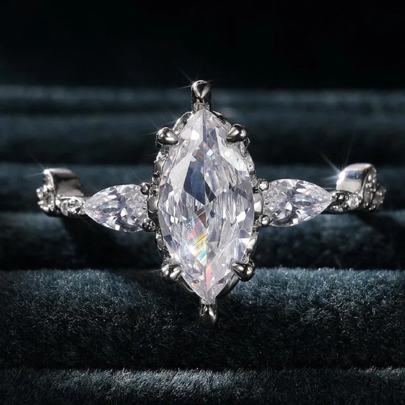 😍NEW 925 STERLING SILVER MARQUIS ROMANTIC TRENDY DIAMOND RING, K824 - Picture 3 of 9